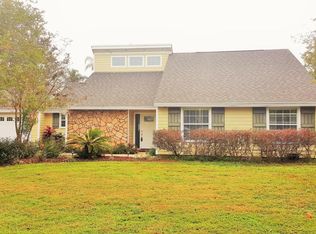 126 Seagrape Dr, Jacksonville Beach, FL 32250