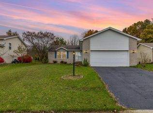 12441 Wayne St, Crown Point, IN 46307