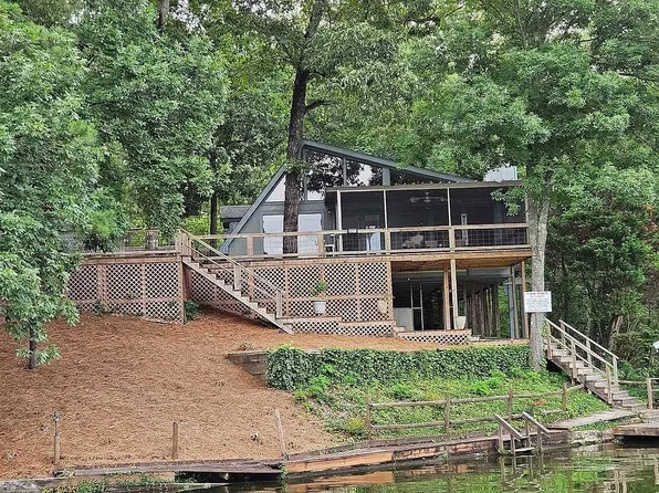 130 Mallard Cove Ln, Titus, AL 36080