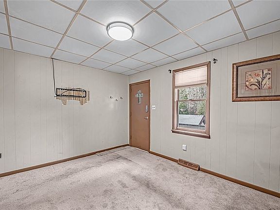 4th image of 133 Spanish Villa Dr
