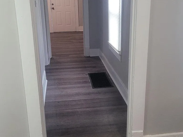 3018 W Kentucky St — Photo 15