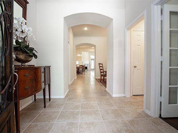3rd image of 2802 Belham Creek Dr