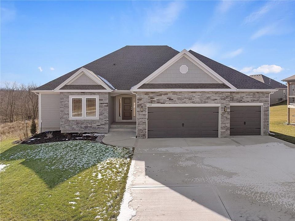 1st image of 7009 NE 102nd Ct