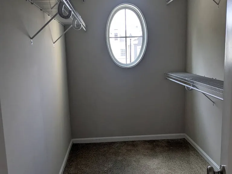 505 Promenade Ln — Photo 5