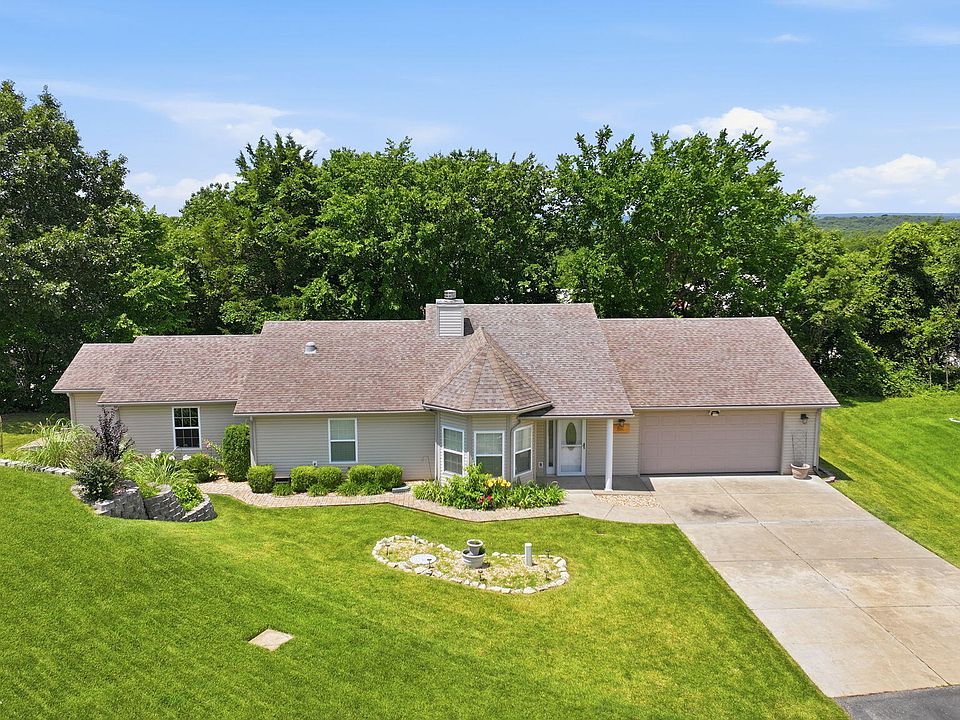 1st image of 67 Starrville Place