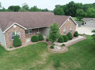 6811 Gushing Spgs, Edwardsville, IL 62025