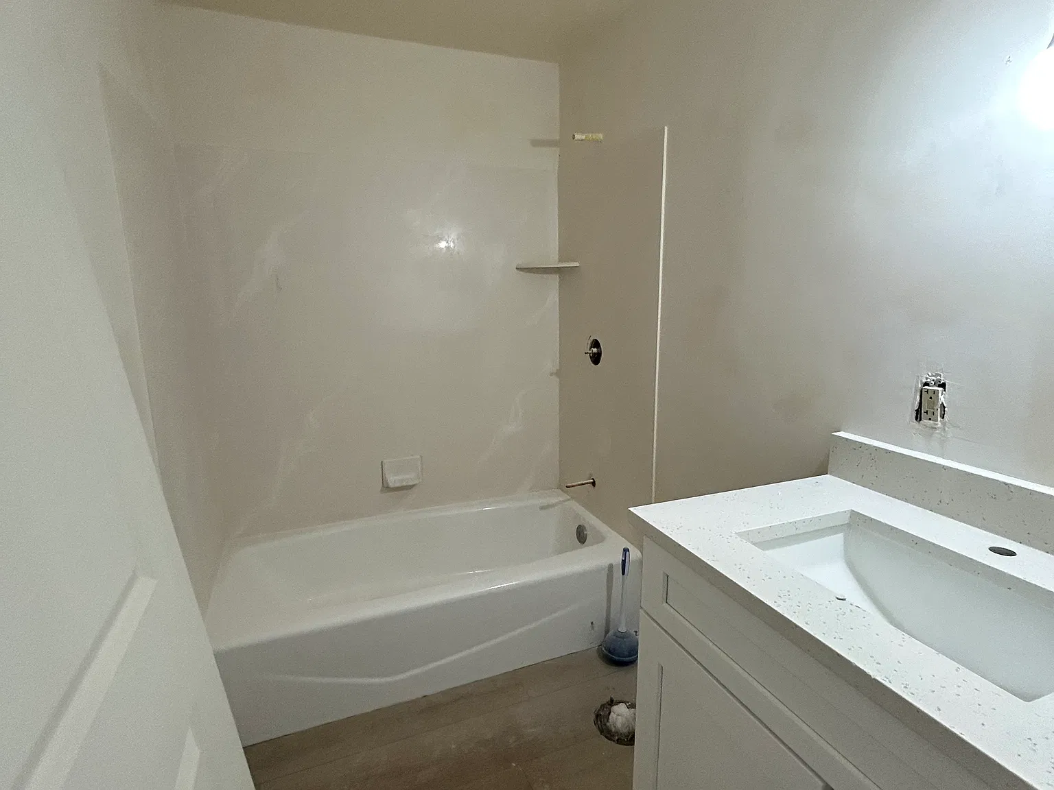 2 bed, $1,700 — Photo 2