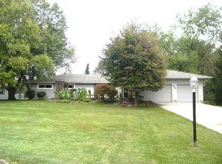 2833 Westmoor Dr, Kokomo, IN 46902