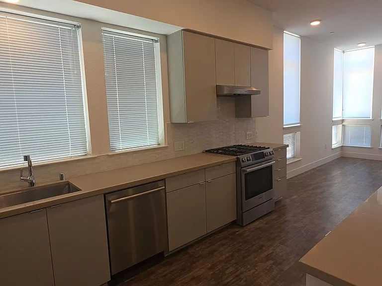 3658 Capitol Ave #306A — Photo 4