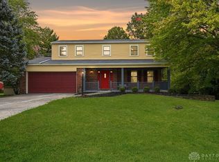 7936 Hunters Ridge Dr, West Chester, OH 45069