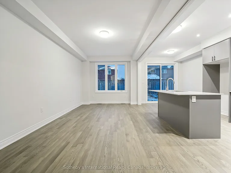 2184 Postmaster Dr #8 — Photo 22