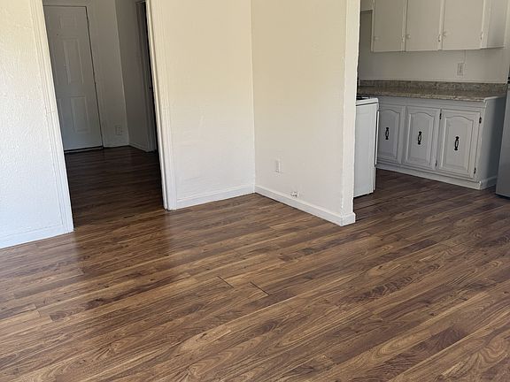 3rd image of 5730 Geddes Ave