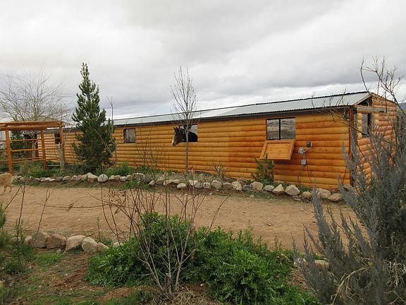 6 stall barn