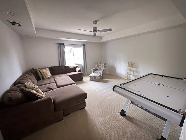 4801 Lexington Cir — Photo 12