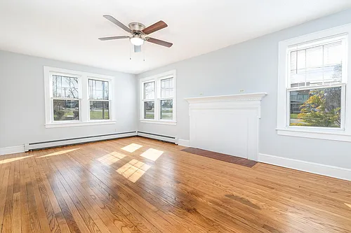 971 Enfield St #1 Photo 1