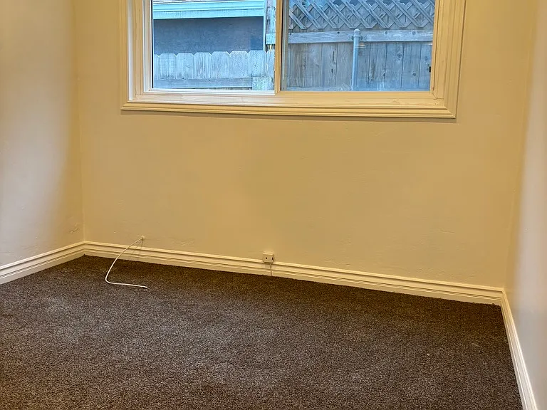 Back Smaller Bed