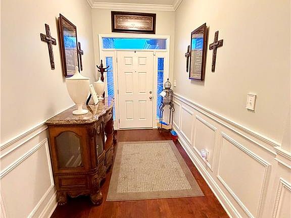 4th image of 2251 Sable Ridge Dr W