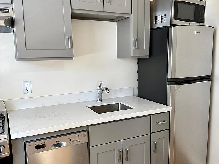 201 Dolores St #3 — Photo 3