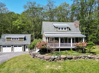 4 Wild Wind Ct, Saugerties, NY 12477