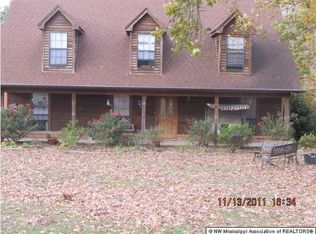 2590 Church Rd W, Horn Lake, MS 38637