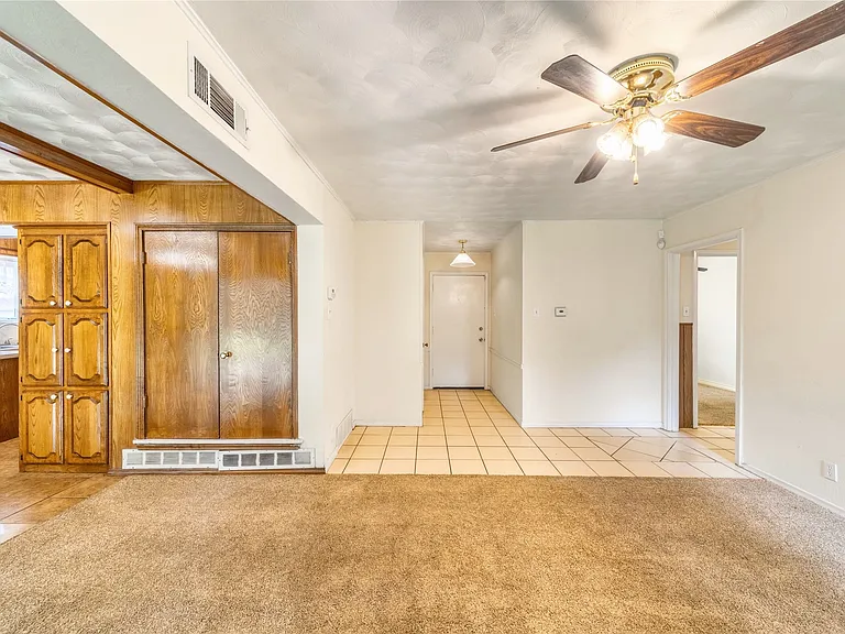 13515 Charcoal Ln — Photo 6