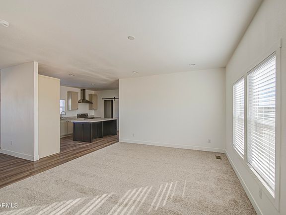 5th image of 35434 W MADISON Street