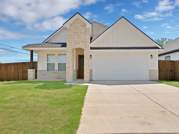801 S Tierney Rd, Fort Worth, TX 76112