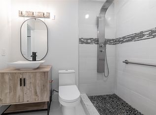 811 SE 4th Ave APT C204, Dania, FL 33004