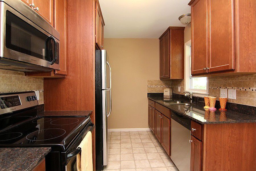 2nd image of 6708 Queen Ave S