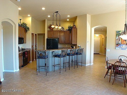 5th image of 38608 S Sand Crest Dr