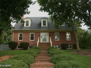 884 Lost Rd, Martinsburg, WV 25403