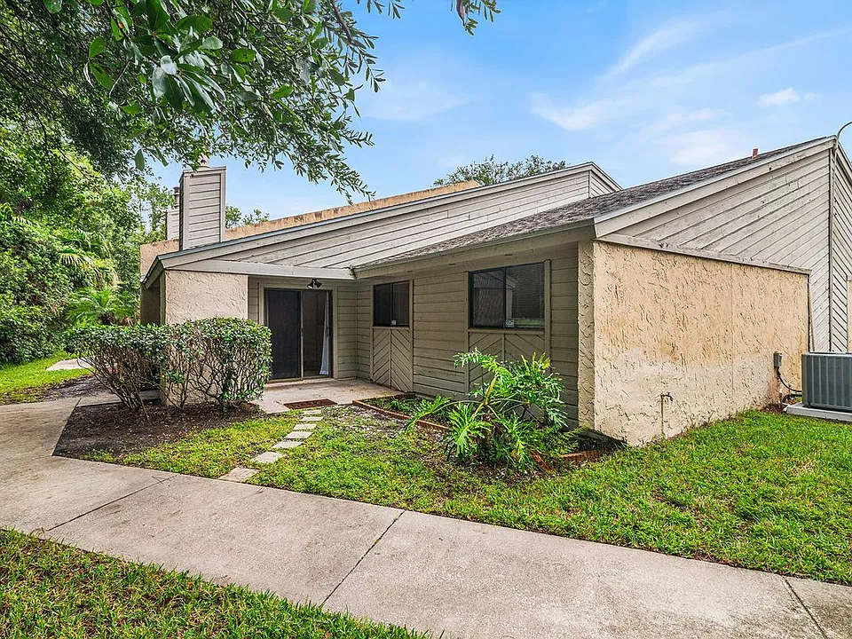3801 Crown Point Rd #1292