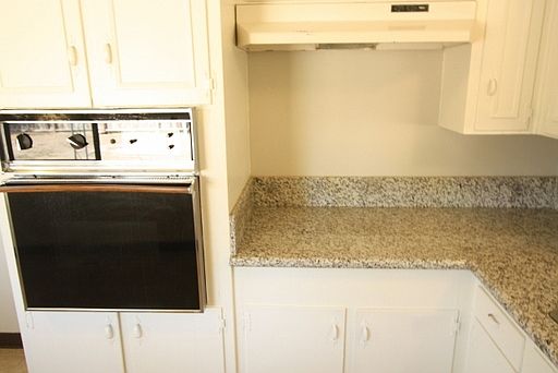 4th image of 4831 E Leisure Ave