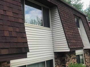 3611 34th St APT 1A, Moline, IL 61265