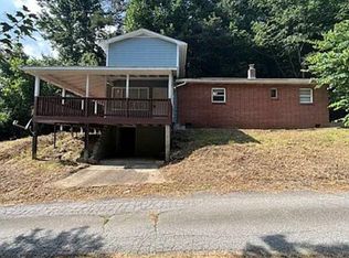 37 Stormy Cv, Sylva, NC 28779