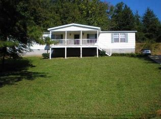 5925 Crystal Cove Trl, Gainesville, GA 30506