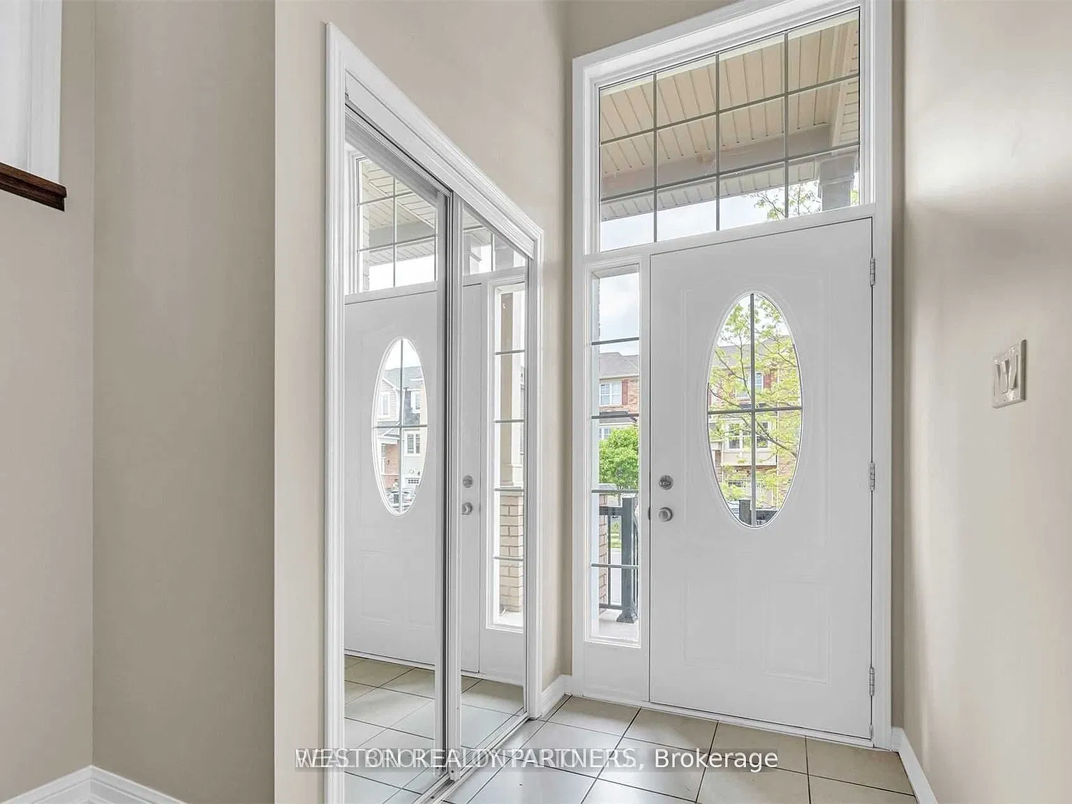 3 bed, $3,000 — Photo 3