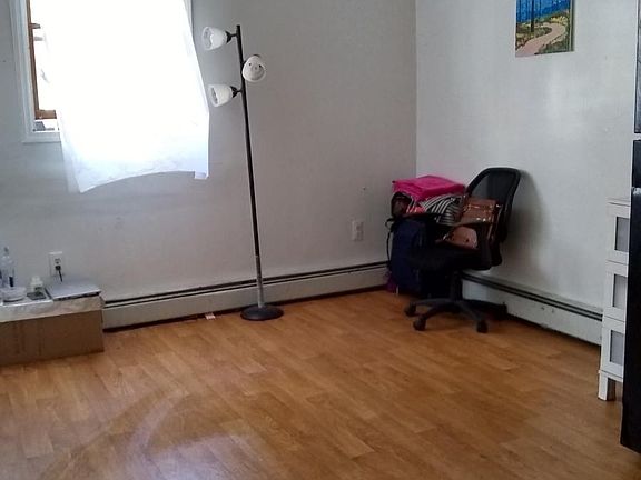 3rd image of 247 Palisade Ave APT Rear