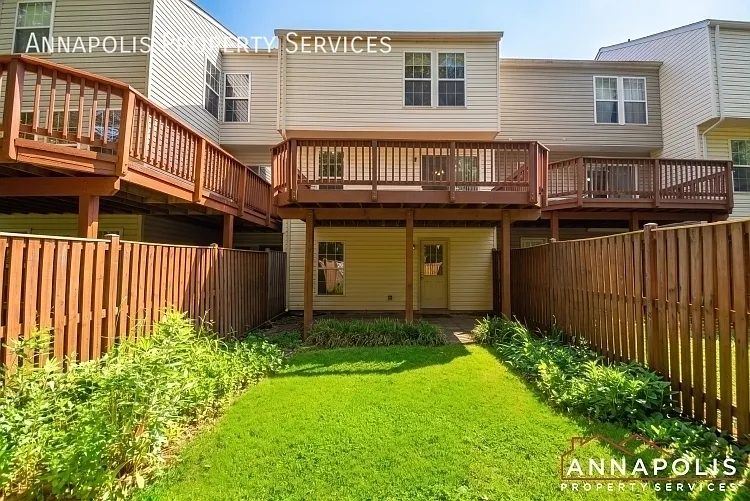 8735 Thornbrook Dr — Photo 27