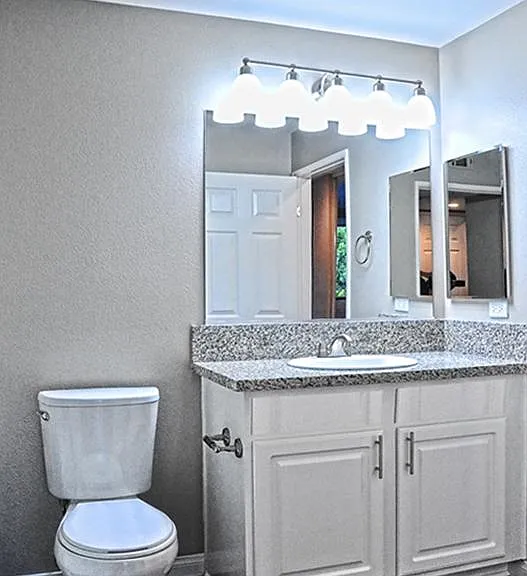 26160 Laguna Ct — Photo 23
