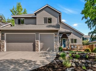 19934 Cliffrose Dr, Bend, OR 97702