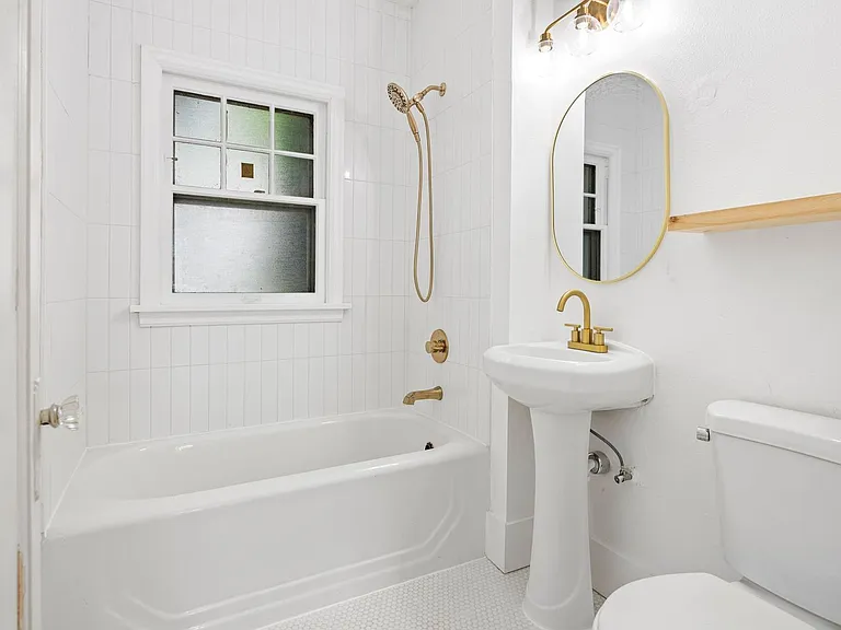 3622 SE Harrison St #6 — Photo 13