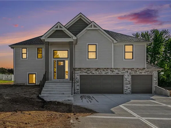 12408 Morgan St, Excelsior Springs, MO 64024