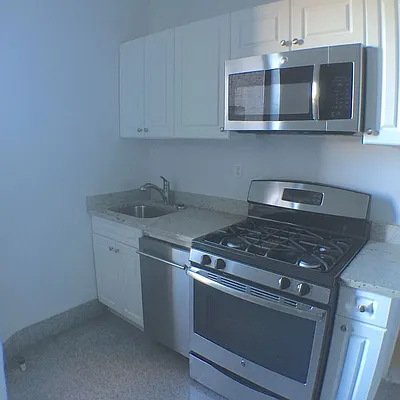 Rented by Newcastle Realty Services | media 19