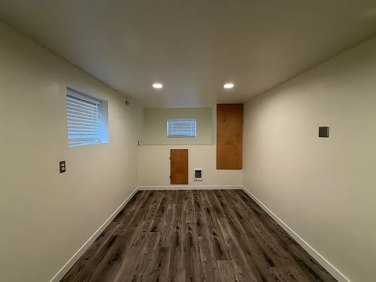 304 W Willis St — Photo 10
