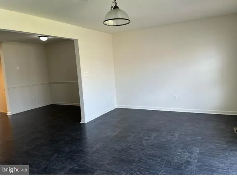 841 Monet Dr — Photo 7