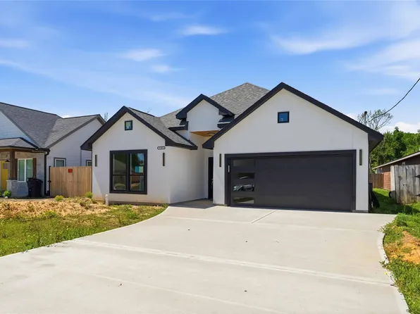 201 Road 51022, Cleveland, TX 77327