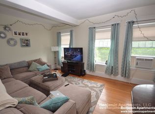 1587 Beacon St #13, Brookline, MA 02446