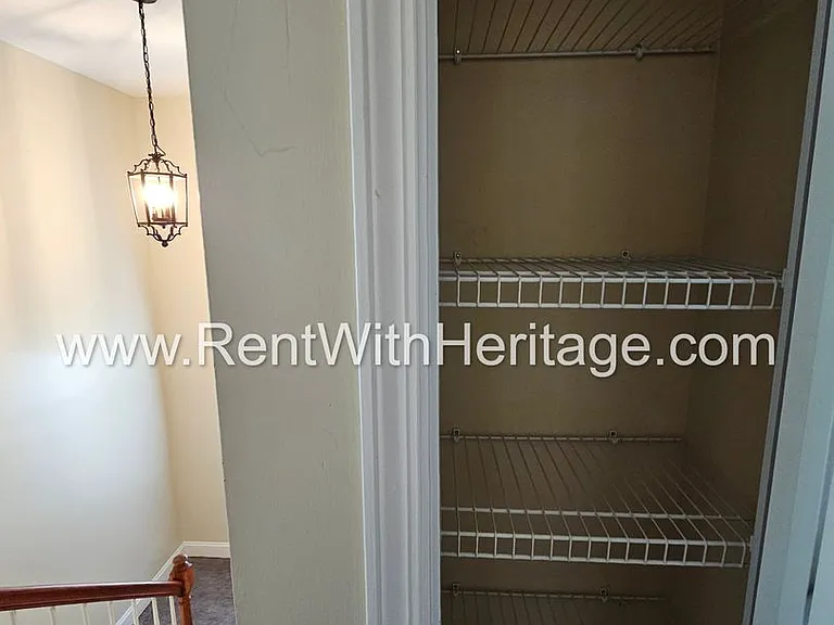 182 Saddleridge Dr — Photo 52