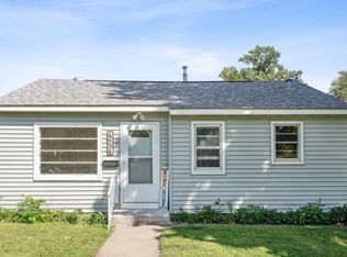 4634 Thomas Ave N, Minneapolis, MN 55412